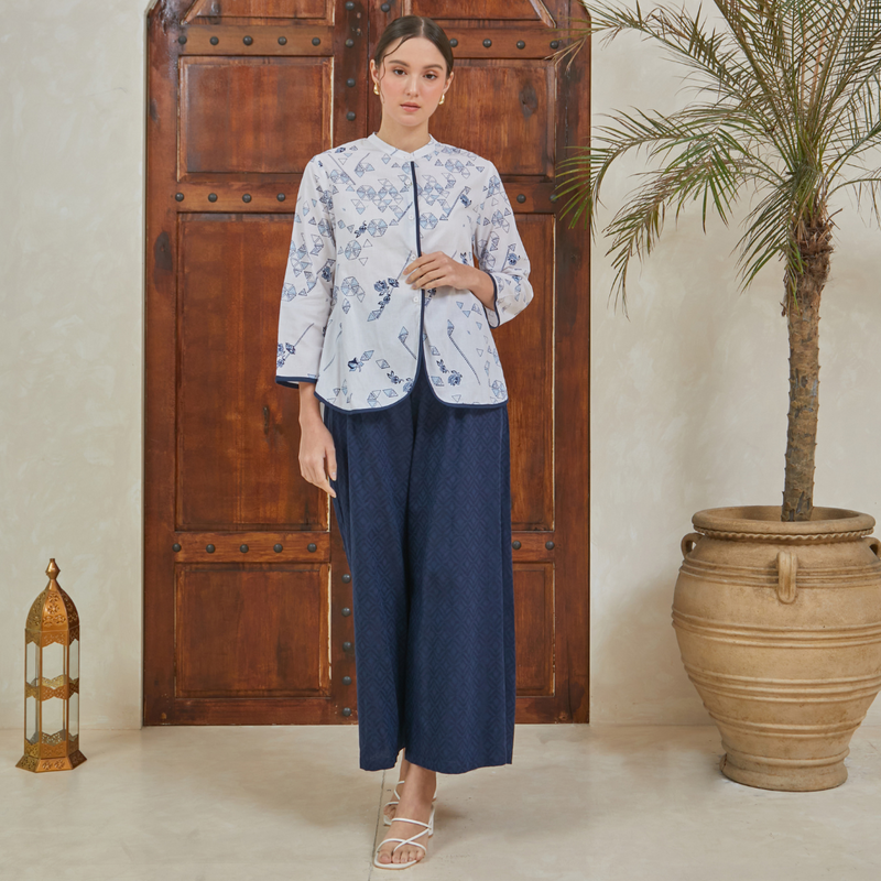 Nayara Batik Blouse Sahiya Putih