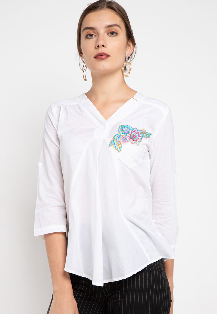 Blouse Ainun Saku Bw